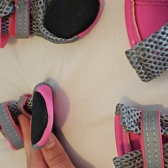 🪅 Hot Pavement Protection Dog Booties - Picture 6 of 9